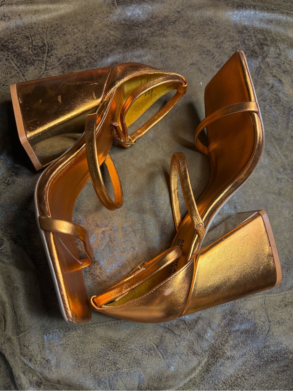 30. American Designers Badgley Mischka Metallic Copper Strappy Block Heels